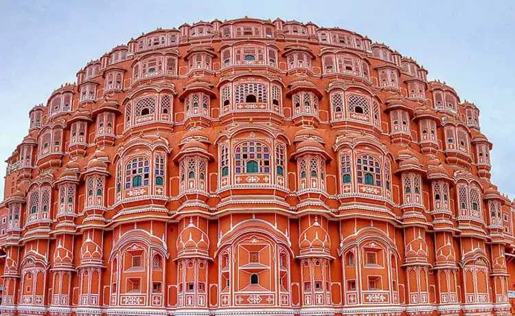 Hawa Mahal Historical Places in india